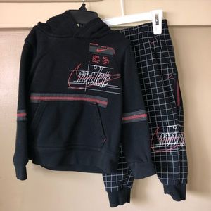 Kids Nike sweatsuit